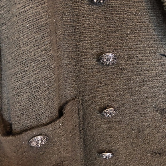 Blazer - Picture 3 of 4